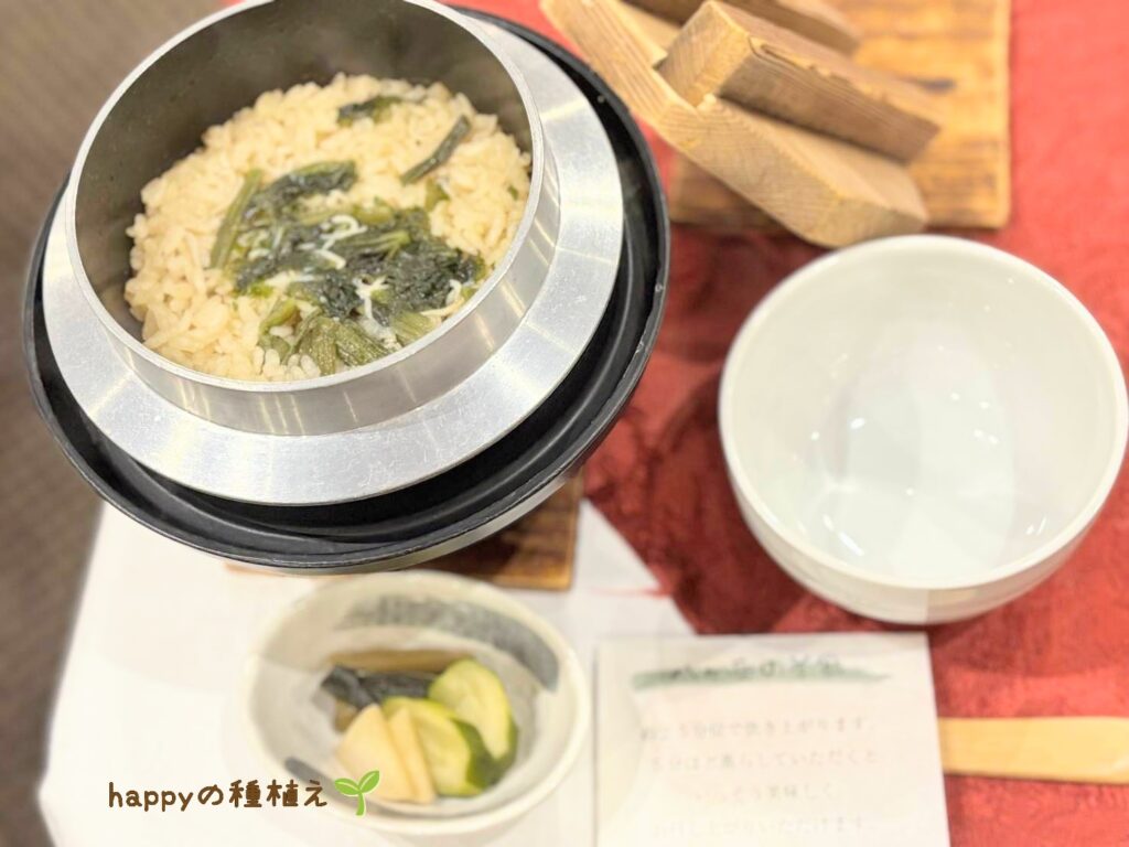 八ヶ岳グレイスホテル 夕食 鶺鴒会席 食事 野沢菜と白魚の釜飯